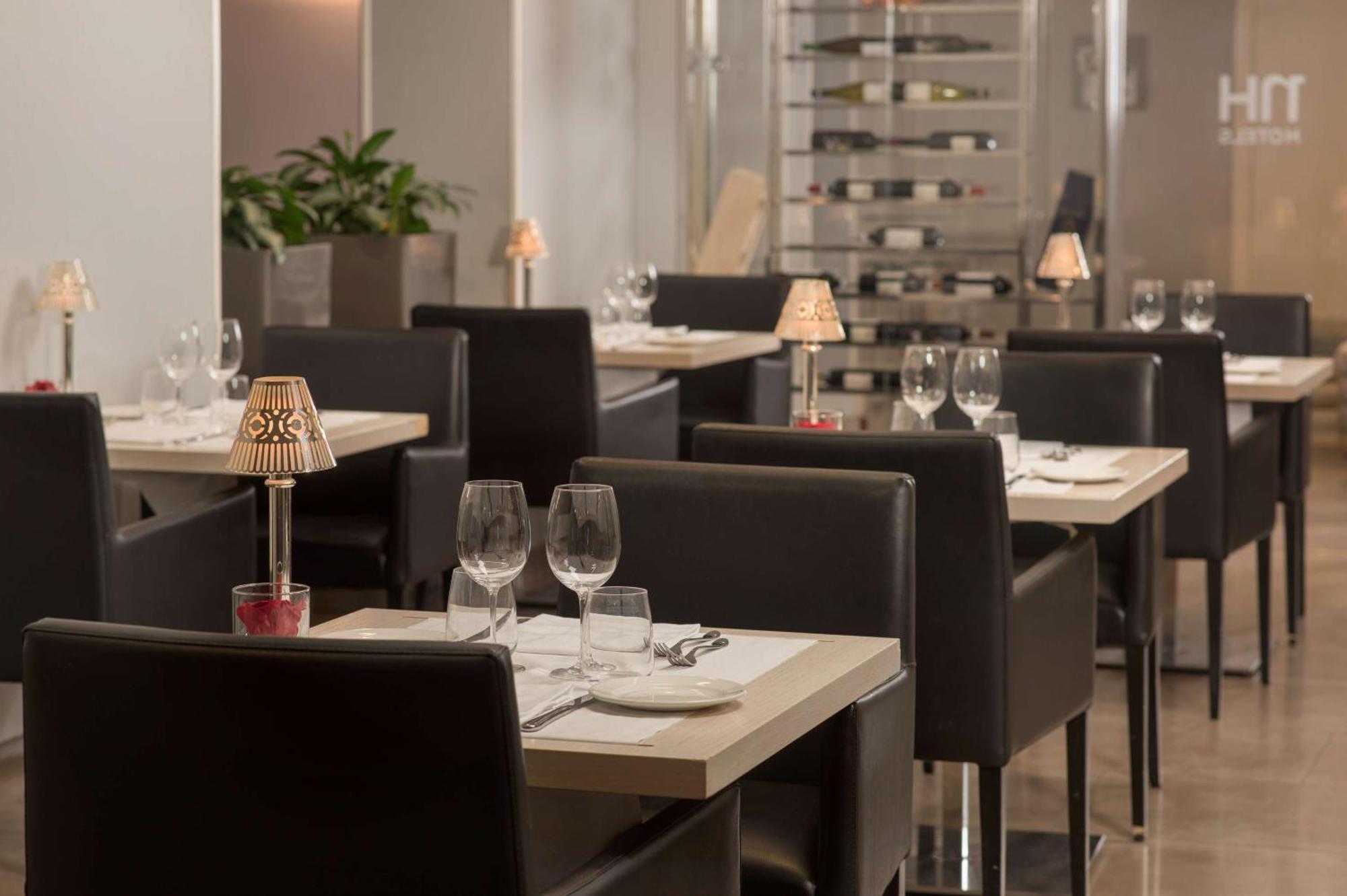 Hotel Nh Centro 4*