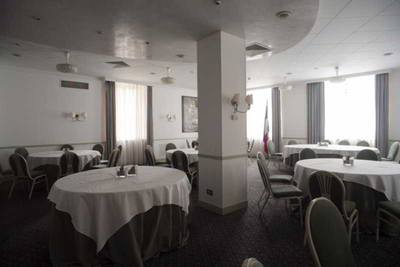 Nh Centro Genova