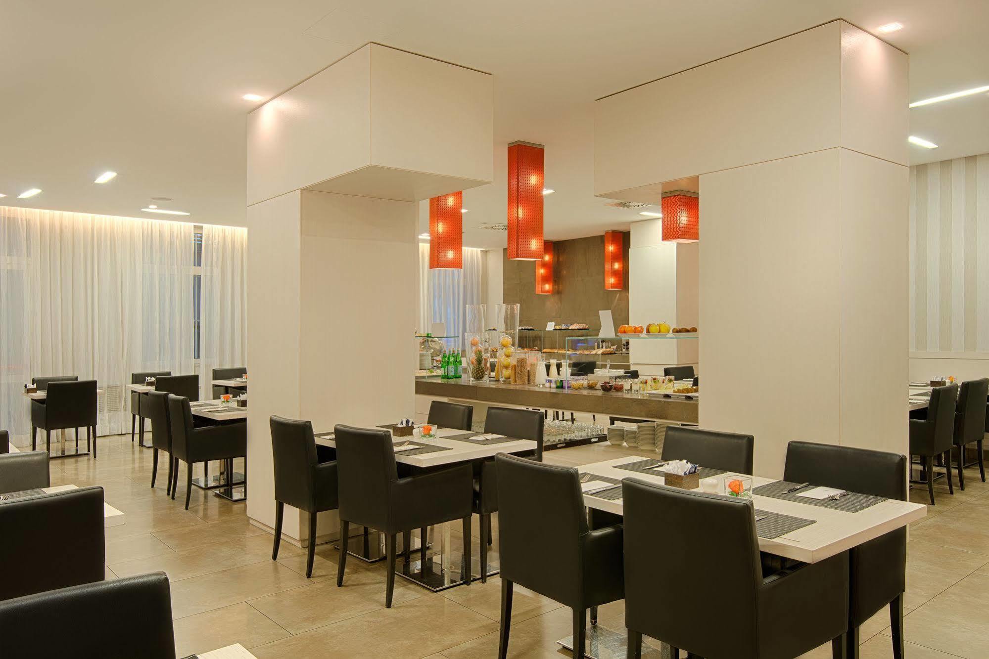 Nh Centro Hotel